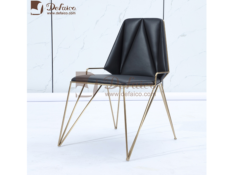 Wholesale restaurant brown Modern leather metal legs restaurant dining chair industrial leisure metal leg dining chair