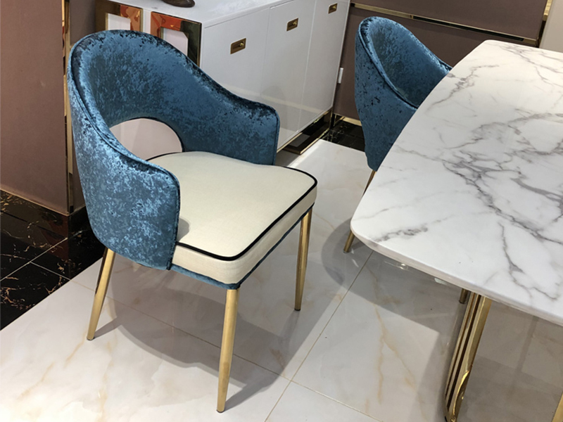 Modern Velvet Upholstered Restaurant Dining Chair