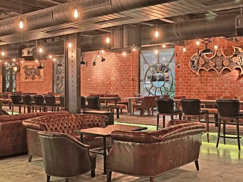 Hand Finished Antique Leather Chesterfield Sofa 3S